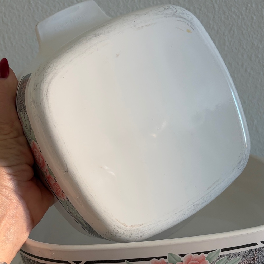 Silk and Roses Corningware Set - Picture 9 of 11